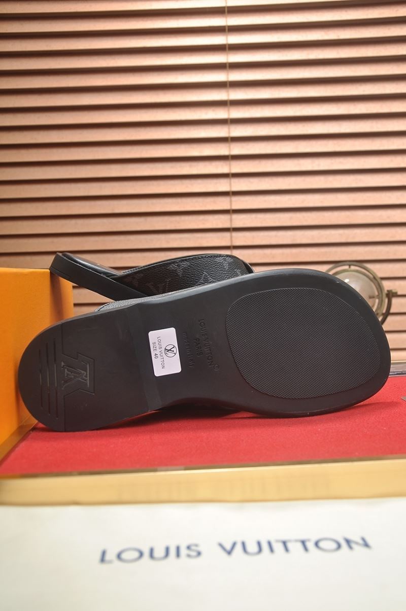 Louis Vuitton Slippers